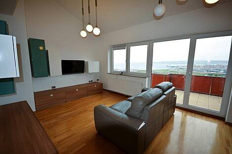 4-комнатная квартира в пентхаусе с видом на море: 1