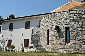 Прекрасный дом с красивым видом на долину Lipica