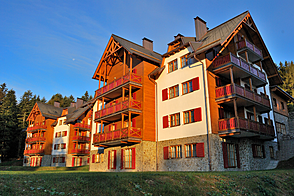 Дом с 17 апартаментами на горнолыжном курорте 