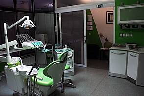 Стоматологическая клиника и зуботехническая лаборатория