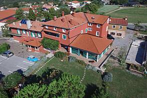 Сежана, дом