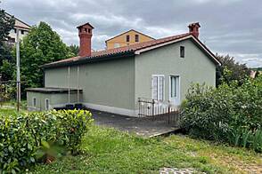 Дом в Пиране на два этажа