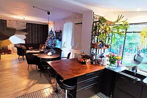 Порторож Центр, дом с двумя этажами