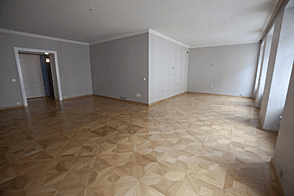 Квартира с четырьмя комнатами в центральной части Старого города