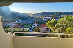 Квартира Лукия с тремя комнатами.