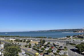 Квартира с тремя комнатами в Копере