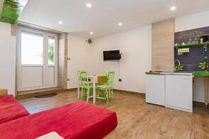 Однокомнатная квартира в центре Пирана