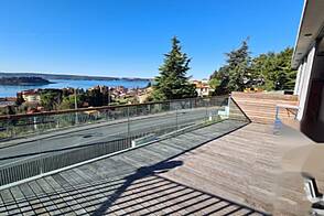 Трёхкомнатная квартира Бели Криж