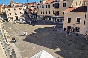 Копер 4-комнатная квартира