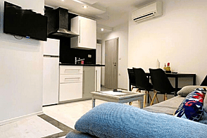 Трехкомнатная квартира на Копер.