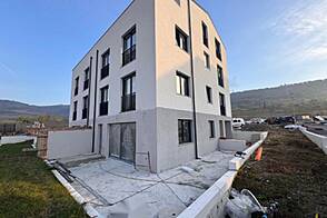 4-комнатная квартира в Изоле