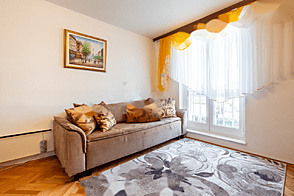 Копер с трёхкомнатной квартирой