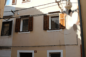 Изола с террасой дом