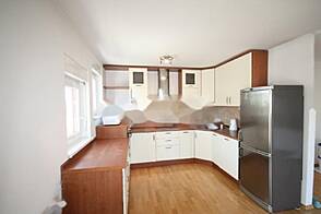 Мосте, четырехкомнатная квартира