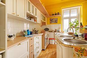 Квартира с 3,5 комнатами в центральной части Любляны