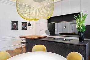 Трёхкомнатная квартира в центре.