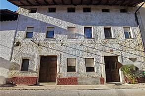 Жилище с террасой Новое Села вблизи Волчах