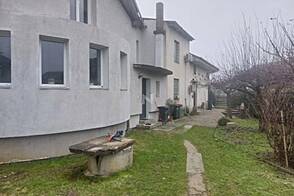 Двухквартирный дом в Чернелаваце