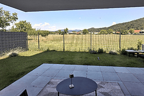 Дом с несколькими комнатами в Залоге