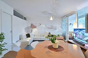 Новая квартира, 3,5 комнаты. Шишка.