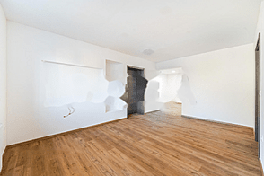 Трехкомнатная квартира в Ново Бизовике