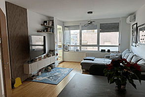 Четырехкомнатная квартира на Броду