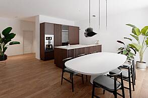 Многокомнатная квартира в центре