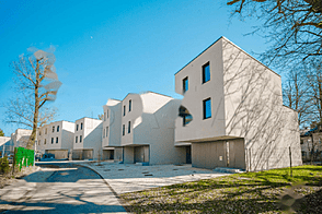 Дом в Виче с террасой