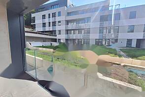 Трехкомнатная квартира в центре.