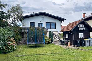 Новые Штепанье – дом-двойник.