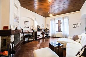 Квартира с четырьмя комнатами в центре