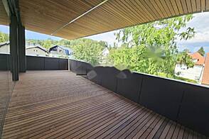 Квартира с тремя комнатами в Рожной Долине