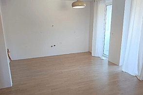 Квартира с двумя комнатами вблизи центра