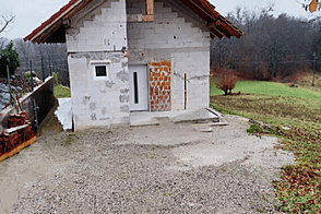 Жилище, Сеенице, Велика Лока Трбне