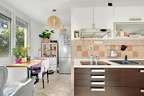 На Зупанчичевой Яме расположена 2-комнатная квартира.