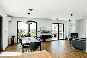 Хрватины, дом