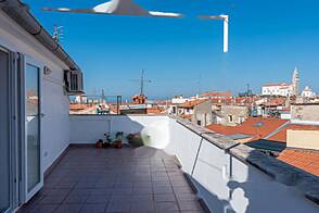 Четырехкомнатная квартира в Пиране