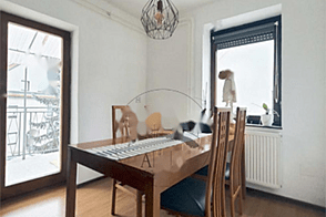 Четырёхкомнатная квартира в Шишке.