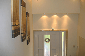 Здание с террасой Дравле