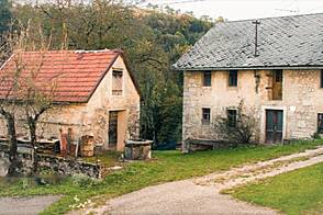 Кал над Каналом, дом