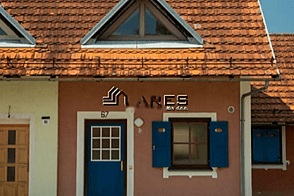 Дом Чатеж Об Сави с двумя квартирами.