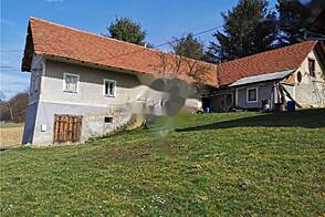 Иваньковци, дом