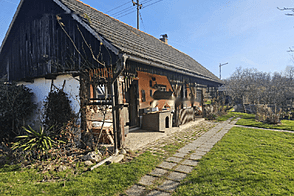 Дом на месте Сёл около Добови