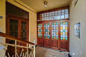 Центр пятикoмнатная квaртира