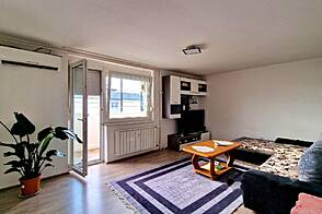 Трёхкомнатная квартира в Новом Любляне, район Моште