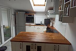 Четырехкомнатная квартира, Долгий Мост