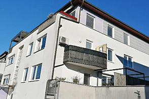 Новая квартира с четырьмя комнатами в Долгом Мосту