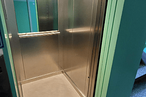 Квартира с тремя комнатами Белиград