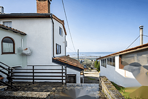 Четырехкомнатная квартира в Новых Сечовле