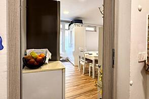 Квартира с одной комнатой Копер